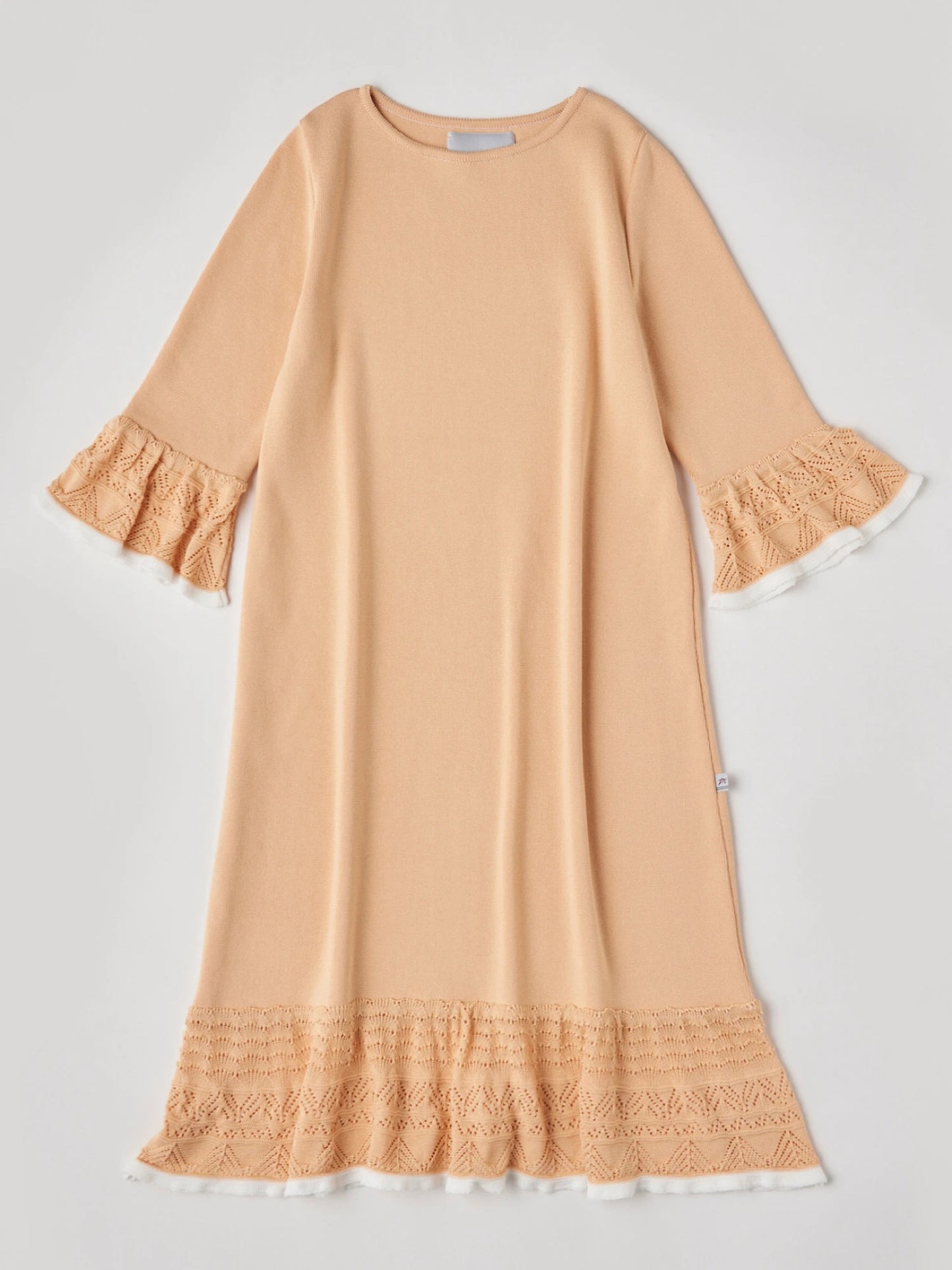 袖部分&裾レーシー編み ニットワンピース