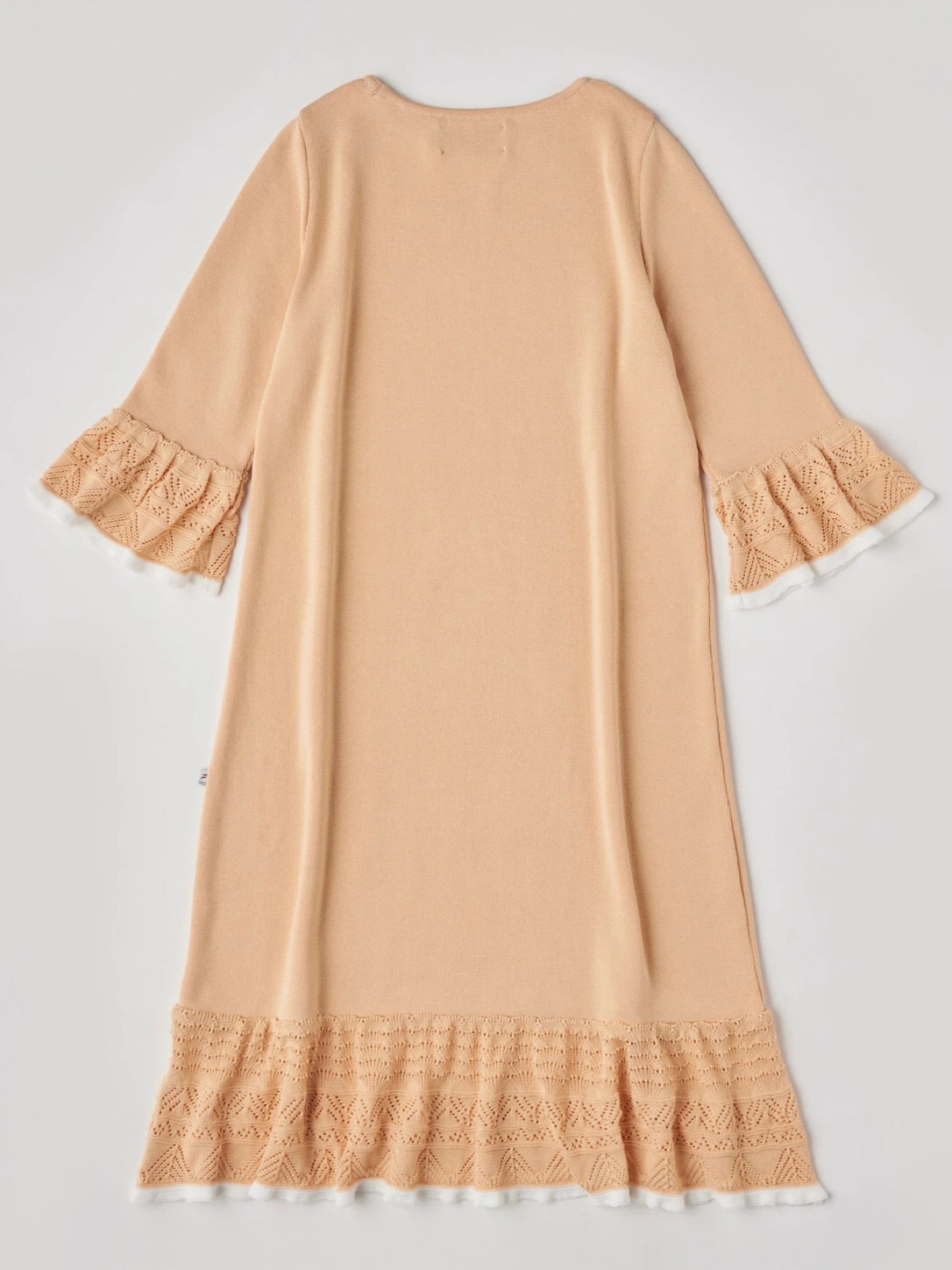 袖部分&裾レーシー編み ニットワンピース